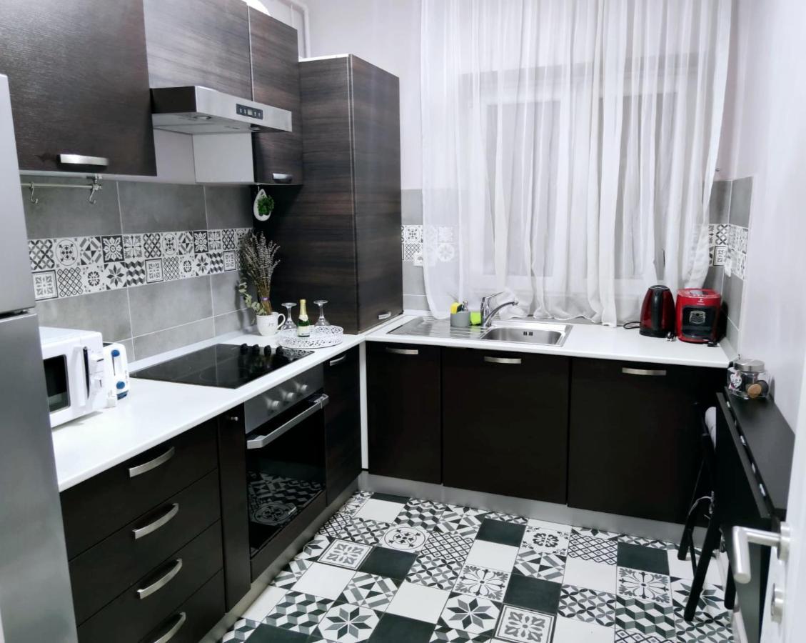 Chic Studio Old City Center - Ivo19 Bucureşti Eksteriør bilde