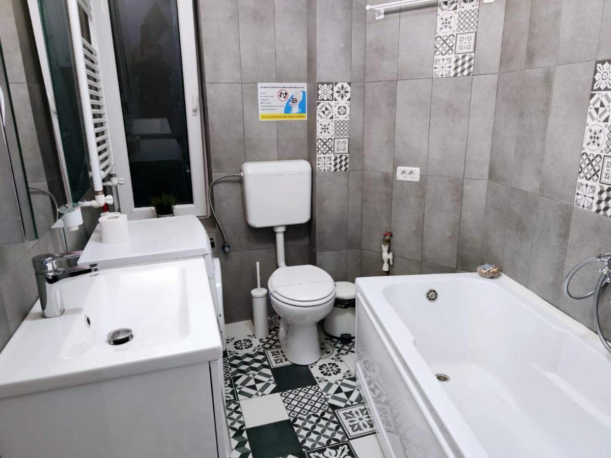 Chic Studio Old City Center - Ivo19 Bucureşti Eksteriør bilde